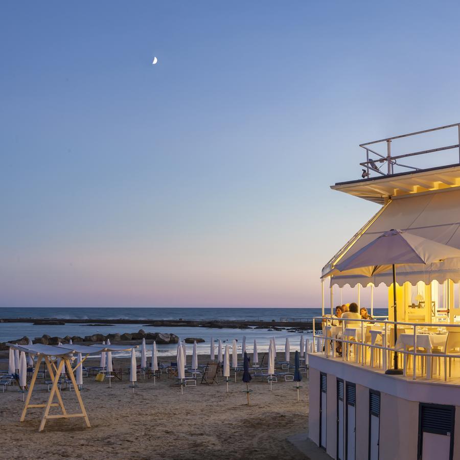 Hotel Riviera Anzio Exterior foto